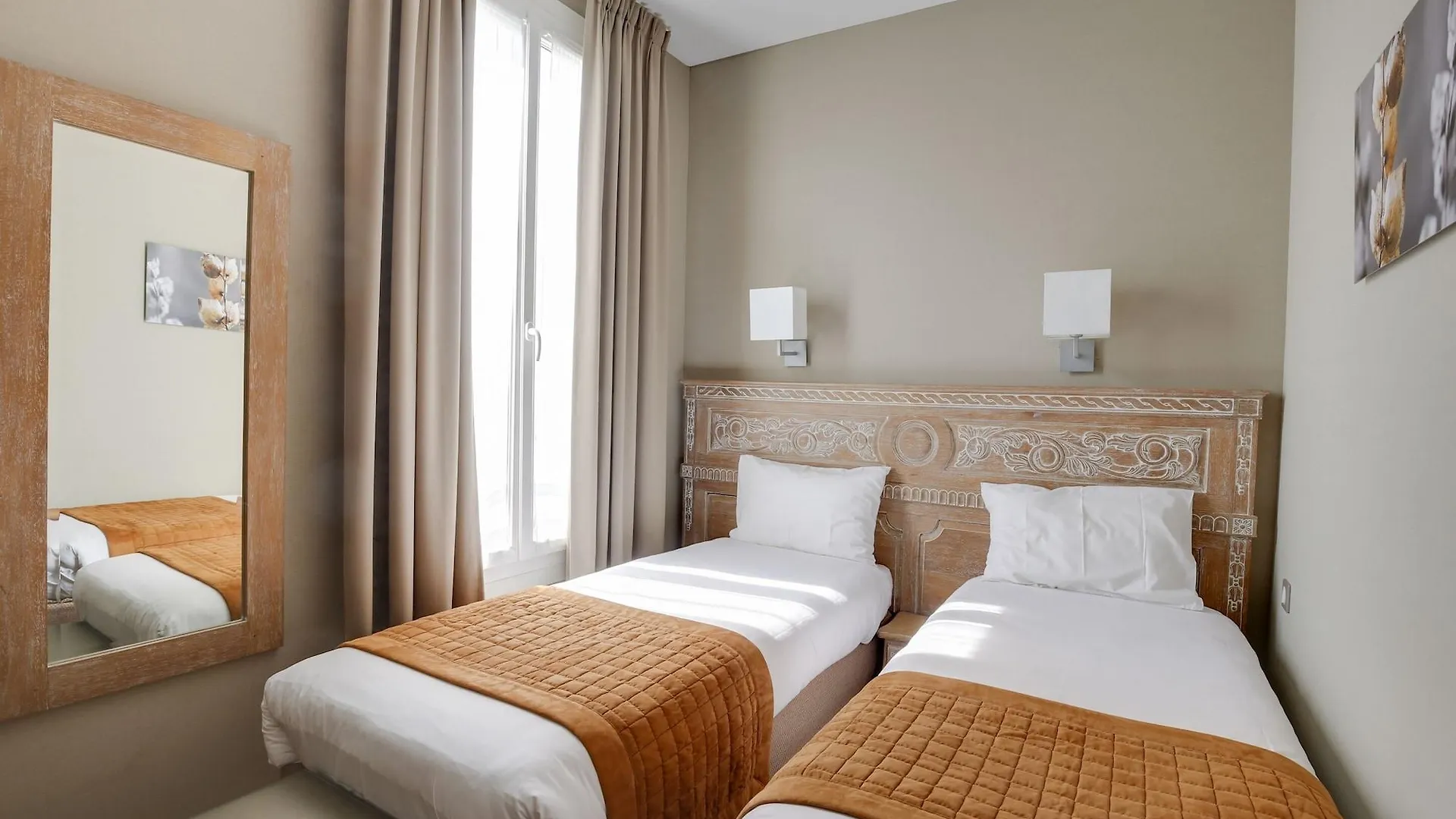 Hotel Du Printemps Paris