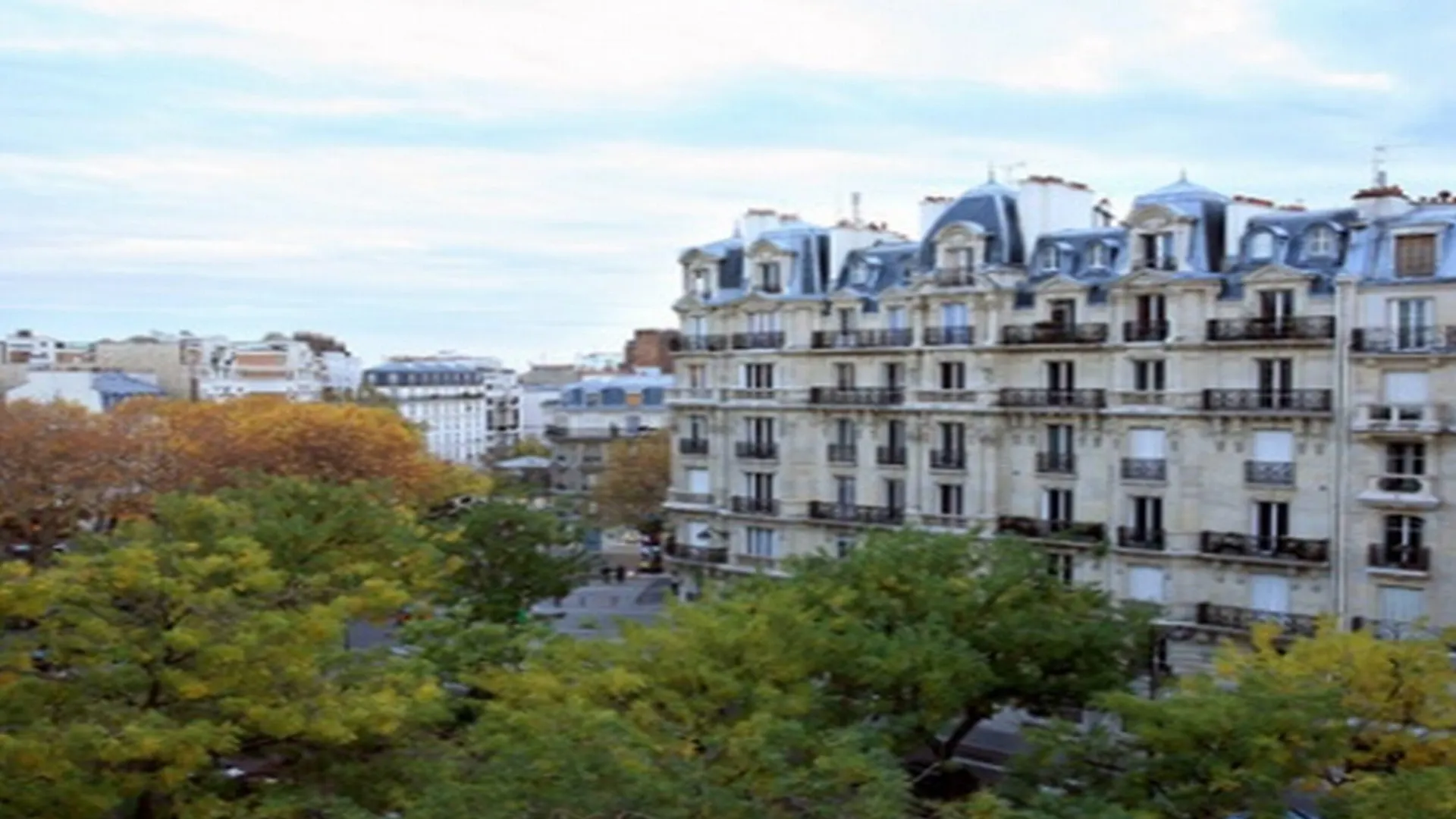 Hotel Du Printemps Paris